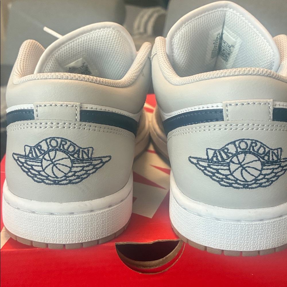 Nike Jordan White and Navy Low-Top Sneakers - Picture 10 of 10